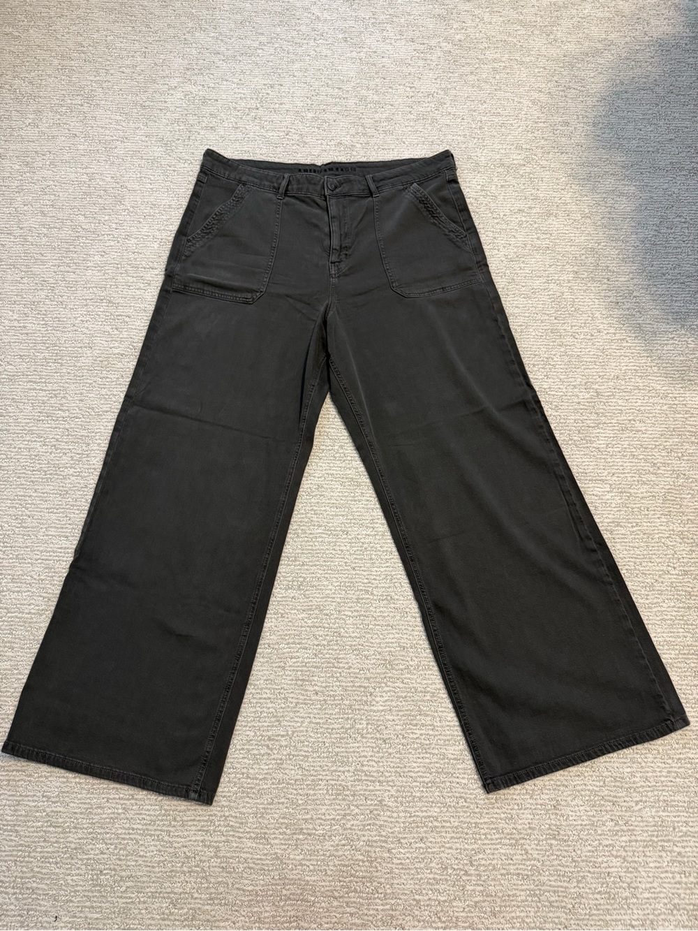 American Eagle Outfitters High-Waisted Baggy Wide-Leg Jeans- Green Grey